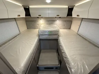 2027 Winnebago Navion photo 36