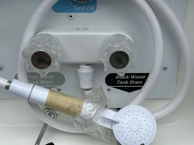2027 Winnebago Navion photo 19