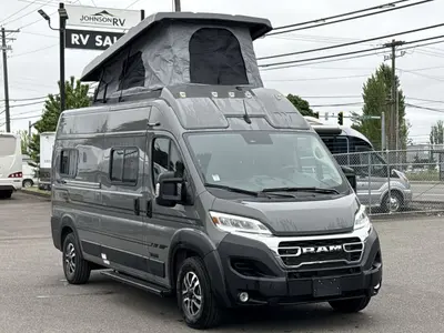 2027 Winnebago Solis photo 3