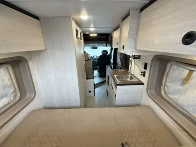 2027 Winnebago Solis photo 39