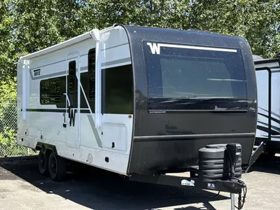 2026 Winnebago Thrive photo 3