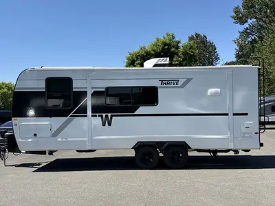 2026 Winnebago Thrive photo 6