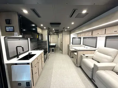 2026 Grand Design Lineage Series F photo 48