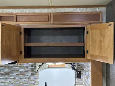 2011 Tiffin Motorhomes Allegro photo 32