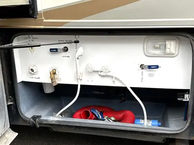 2011 Tiffin Motorhomes Allegro photo 14