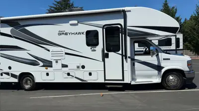 2022 Jayco Greyhawk photo 5