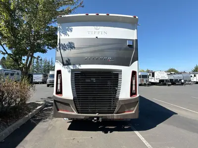 2026 Tiffin Motorhomes Allegro Red photo 8