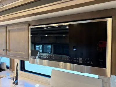 2026 Tiffin Motorhomes Allegro Red photo 30
