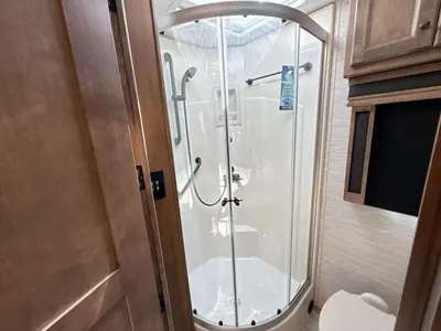 2026 Tiffin Motorhomes Allegro Red photo 35