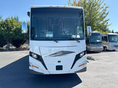 2026 Tiffin Motorhomes Allegro Red photo 4
