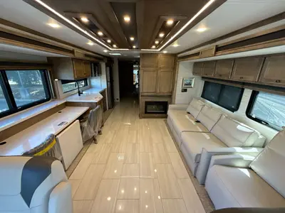 2026 Tiffin Motorhomes Allegro Red photo 42