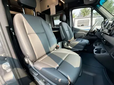 2027 Winnebago Revel photo 36