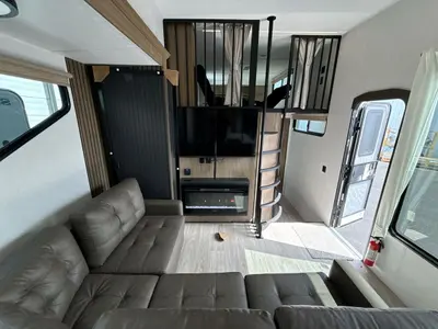 2026 Forest River Salem Villa photo 25