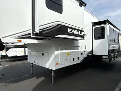 2025 Jayco Eagle photo 6