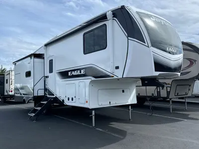 Used 2025 Jayco Eagle HT 28CRT