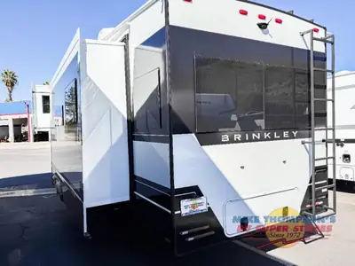 2026 Brinkley Model Z photo 4