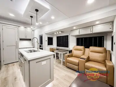 2026 Brinkley Model Z photo 16
