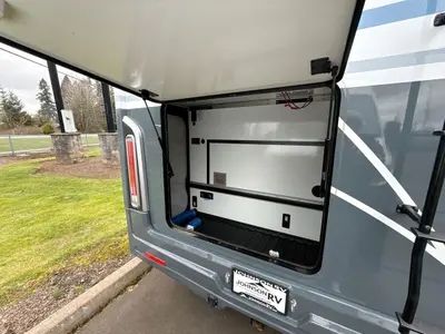 2025 Winnebago Navion photo 19