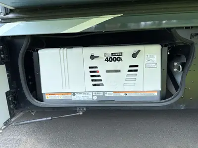 2025 Winnebago Navion photo 16