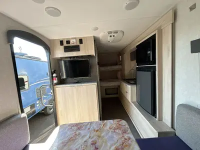 2021 Winnebago Hike photo 26