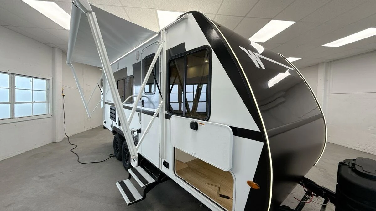 2026 Winnebago Micro Minnie exterior