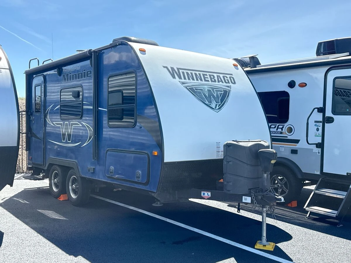 2019 Winnebago Micro Minnie exterior