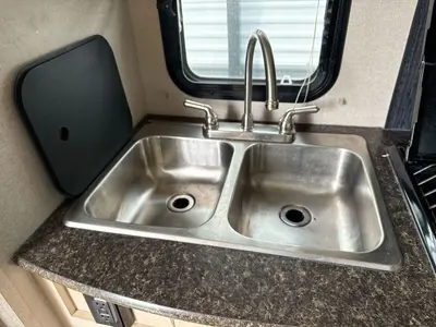 2019 Winnebago Micro Minnie photo 20