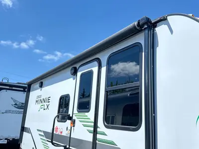 2022 Winnebago Micro Minnie photo 12