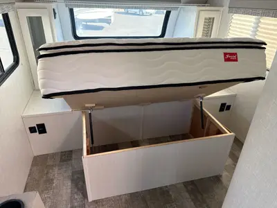 2021 Forest River R-pod photo 24