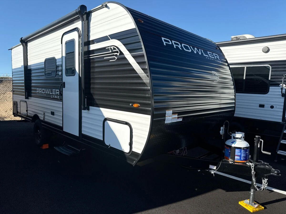 2027 Heartland Prowler Lynx exterior