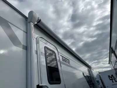 2026 Winnebago Thrive photo 13