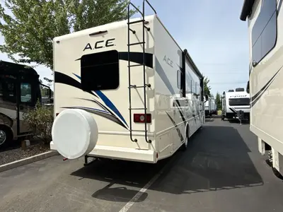 2021 Thor Motor Coach A.C.E. photo 9