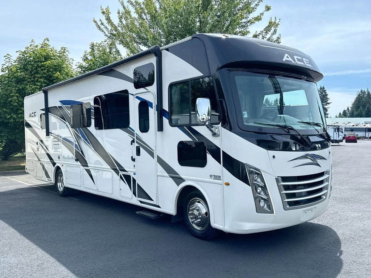 2021 Thor Motor Coach A.C.E. exterior