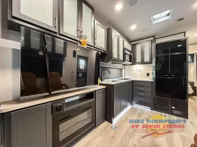 2026 Forest River RV Shockwave photo 13