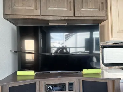 2021 Alliance RV Paradigm photo 14