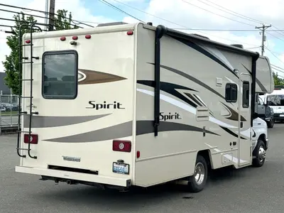 2021 Winnebago Spirit photo 9