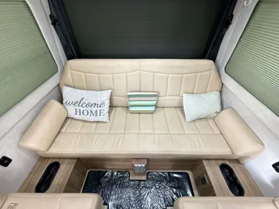 2020 Airstream Tommy Bahama Interstate photo 18