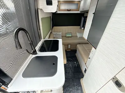 2020 Airstream Tommy Bahama Interstate photo 32