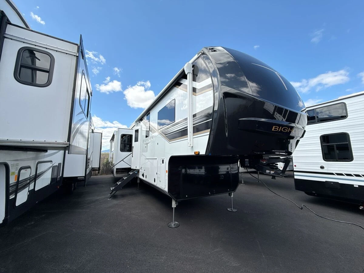 2026 Heartland Bighorn exterior