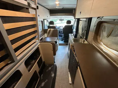 2027 Winnebago Solis photo 34