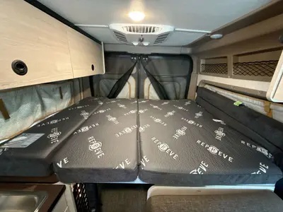 2027 Winnebago Solis photo 30
