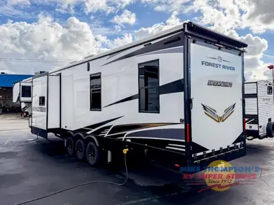 2026 Forest River RV Shockwave photo 4