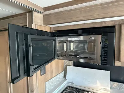 2024 Tiffin Motorhomes Allegro photo 22