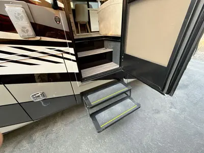 2024 Tiffin Motorhomes Allegro photo 5