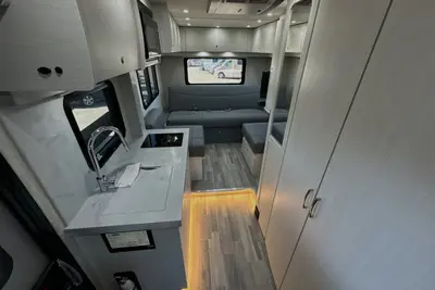 2024 Pleasure Way Plateau XLTS photo 23