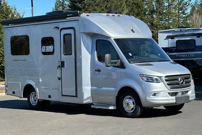 Used 2024 Pleasure Way Plateau XLTS