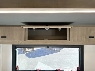 2026 Grand Design Lineage Series F photo 34