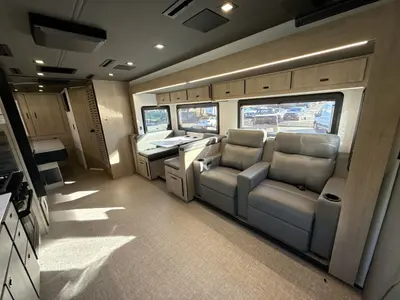 2026 Grand Design Lineage Series F photo 32