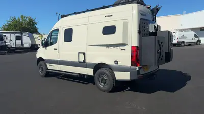 2024 Winnebago Revel photo 7