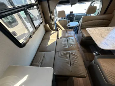 2020 Dynamax Corp Isata 3 Series photo 36